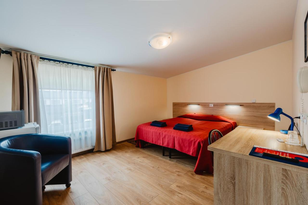 Aleksandri Hotel ตาร์ตู ภายนอก รูปภาพ