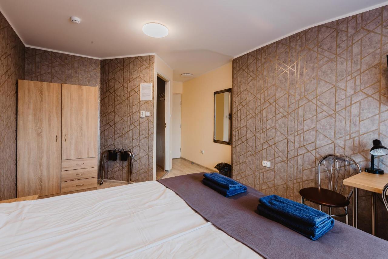 Aleksandri Hotel ตาร์ตู ภายนอก รูปภาพ