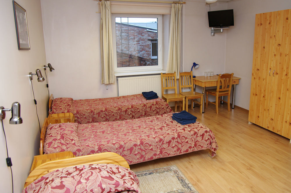 Aleksandri Hotel ตาร์ตู ภายนอก รูปภาพ